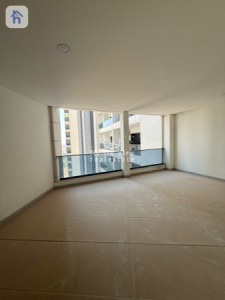 Bright Apartment in Prime Location image 6
