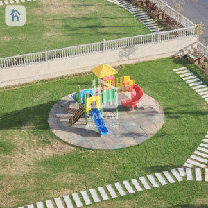 Cozy Residence in Prime Location image 17