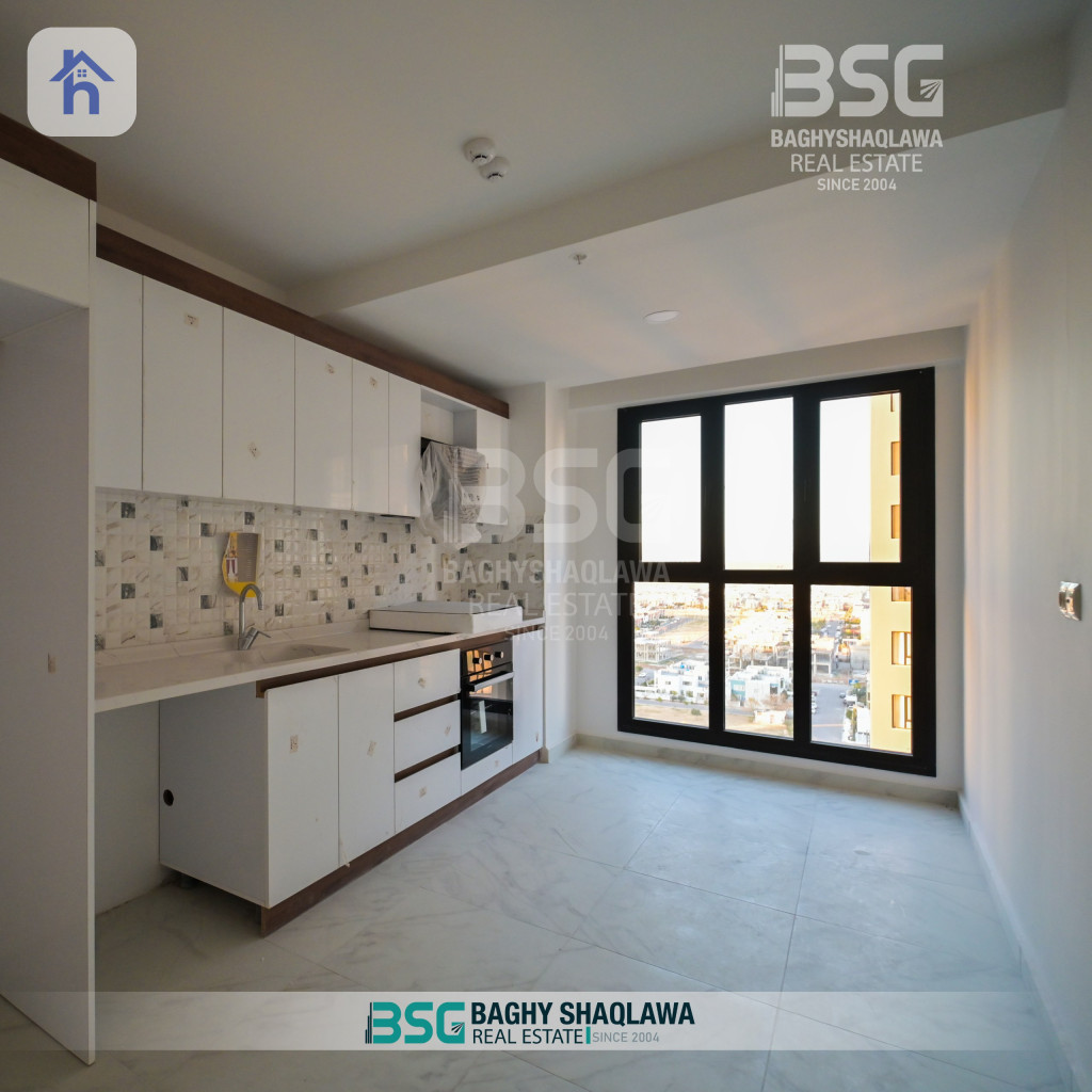Modern 2-Bedroom Apartment with Great Views