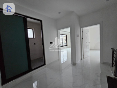 خانوو بەرامبەر باخچە وێنە 10