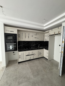 Elegant 1-Bedroom Apartment in Erbil Image 5
